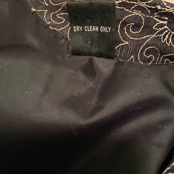 Silkland Blazer Size S 100% Silk Dry Clean Exc Shape - Picture 9 of 9